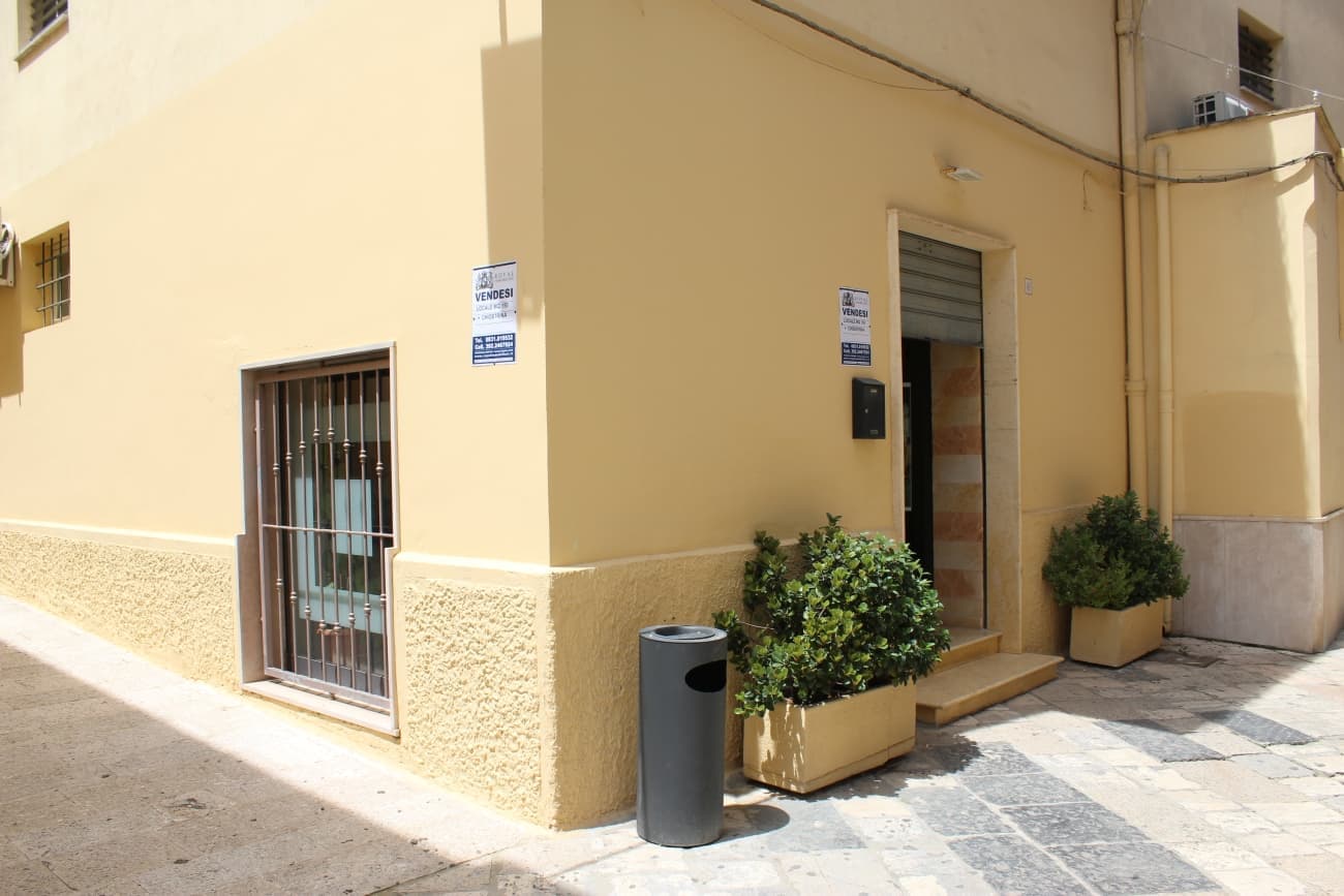 Local commercial à vendre à Francavilla Fontana - Centre historique - Francavilla Fontana