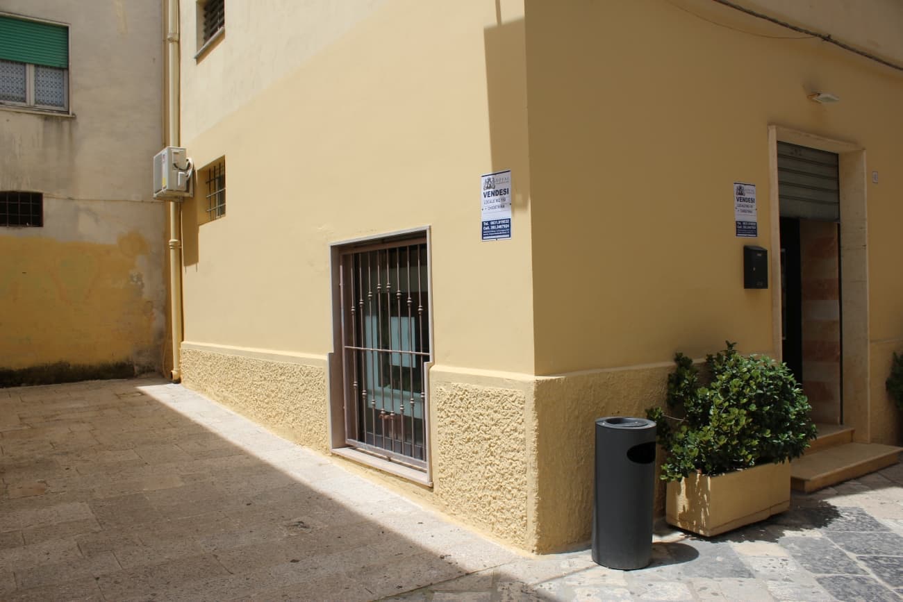 Maisons / Villas à vendre à Francavilla Fontana, photo 2 sur 16