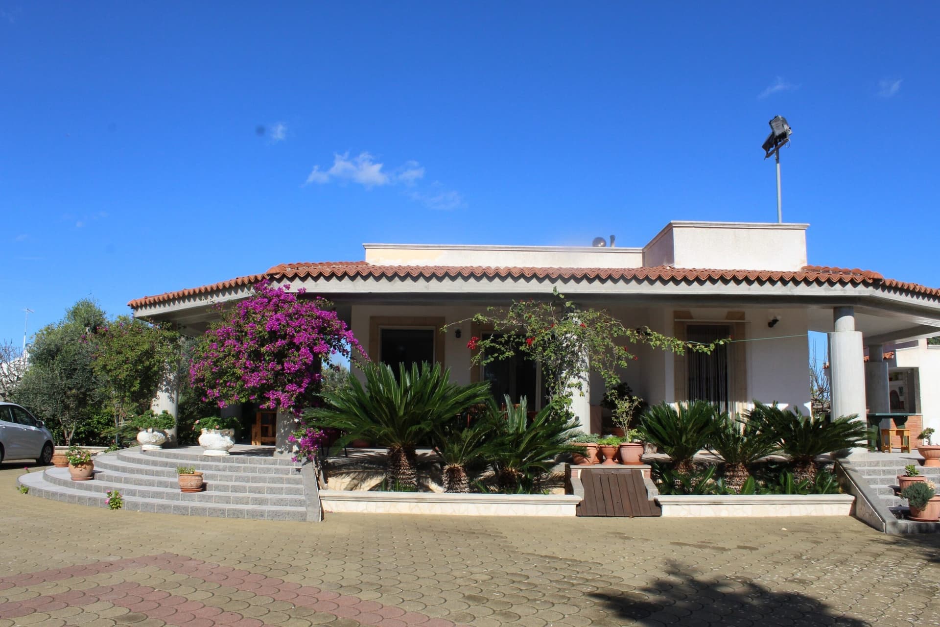 Villa spacieuse avec jardin à Francavilla Fontana - 3 chambres et 2 salles de bain - Francavilla Fontana