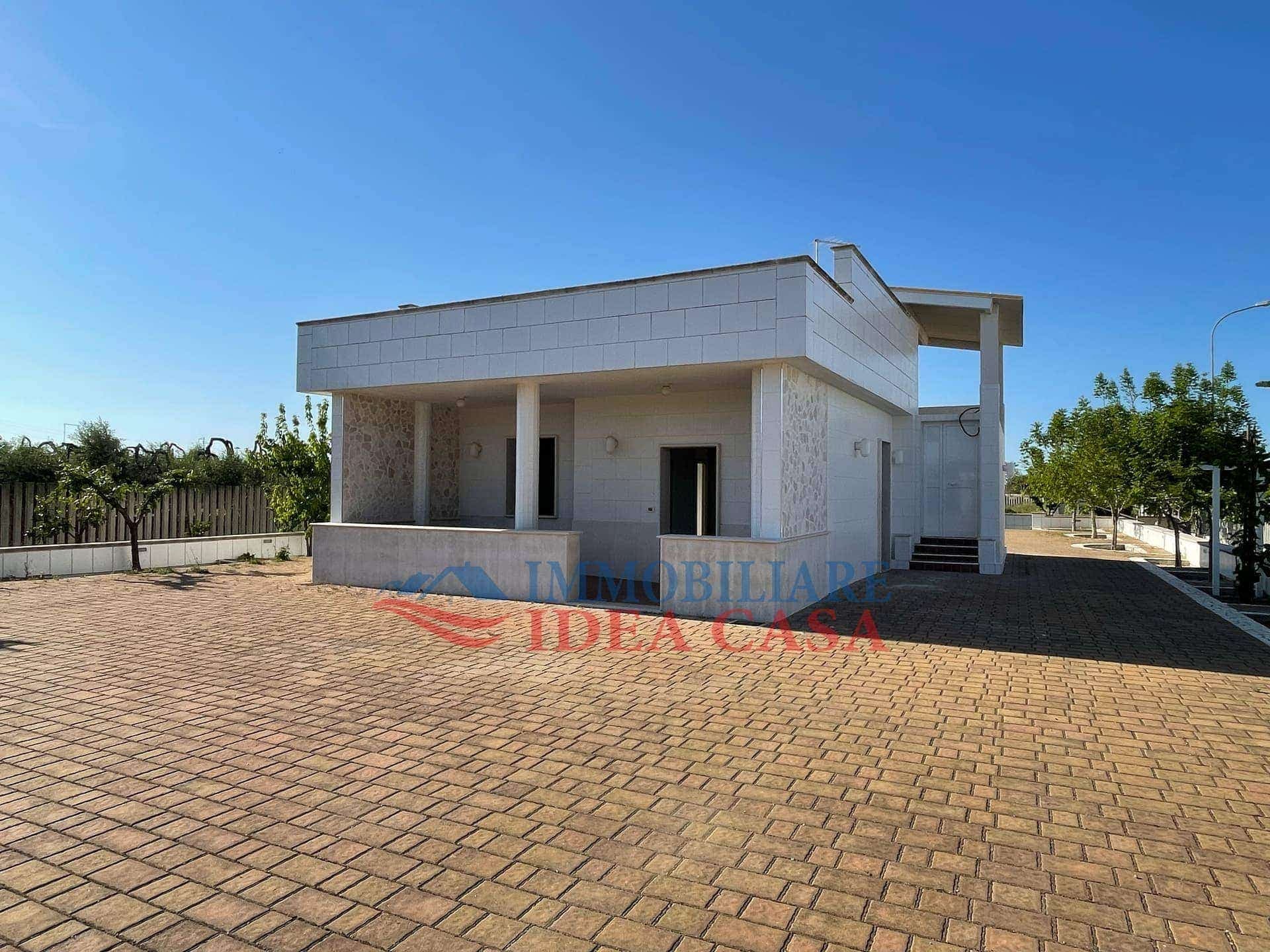 Maison 2 pièces 100 m² — Francavilla Fontana