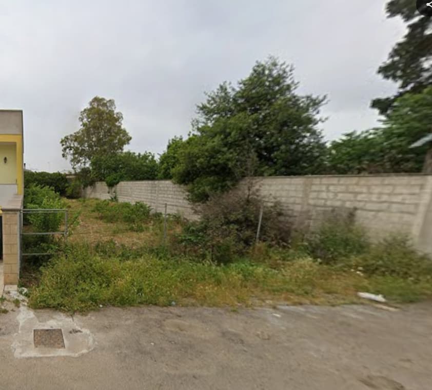 Terrain 450 m²