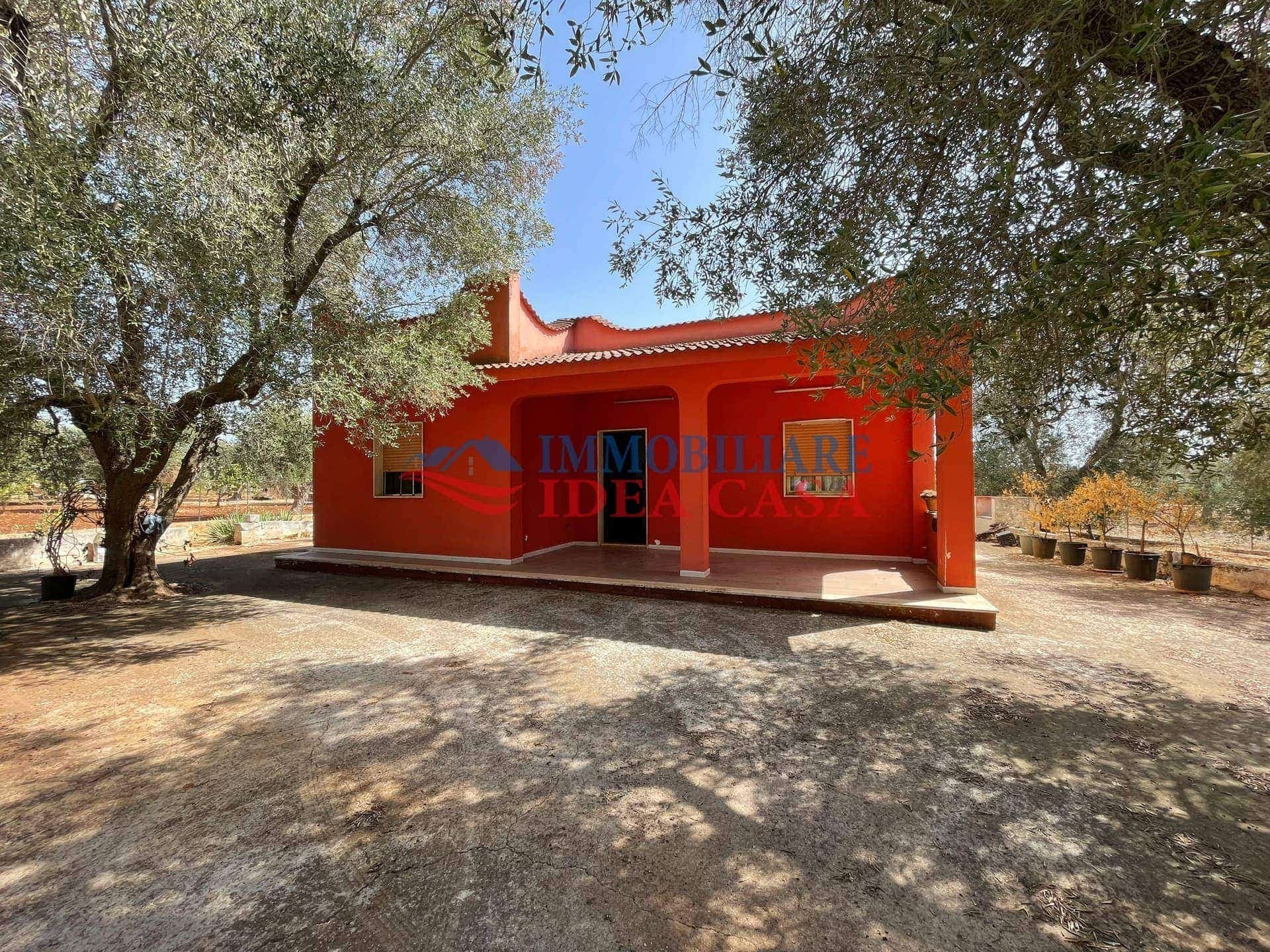 Maison 2 pièces 95 m² — Francavilla Fontana (Brindisi)