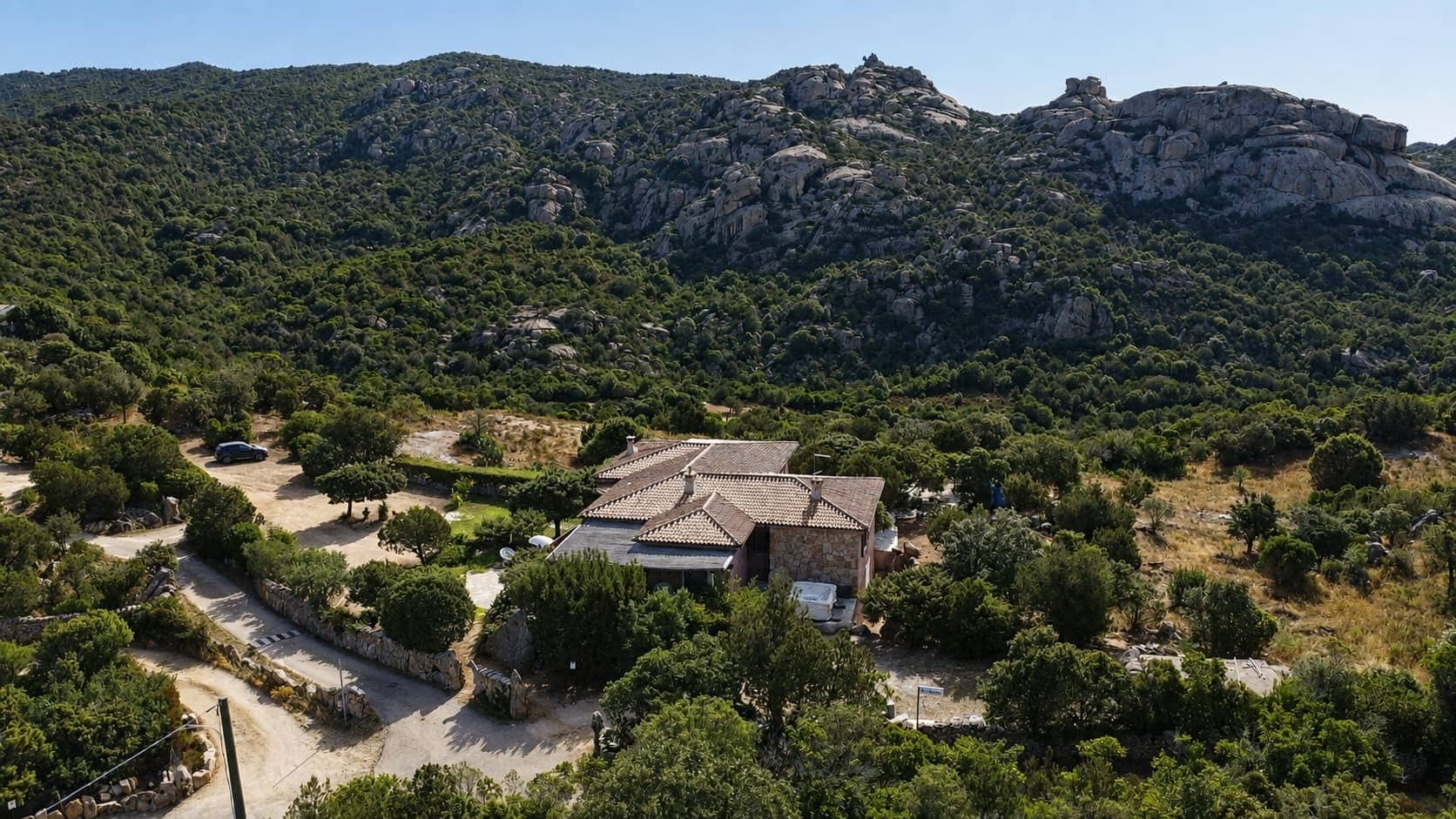 Maison 6 pièces 280 m² — Arzachena