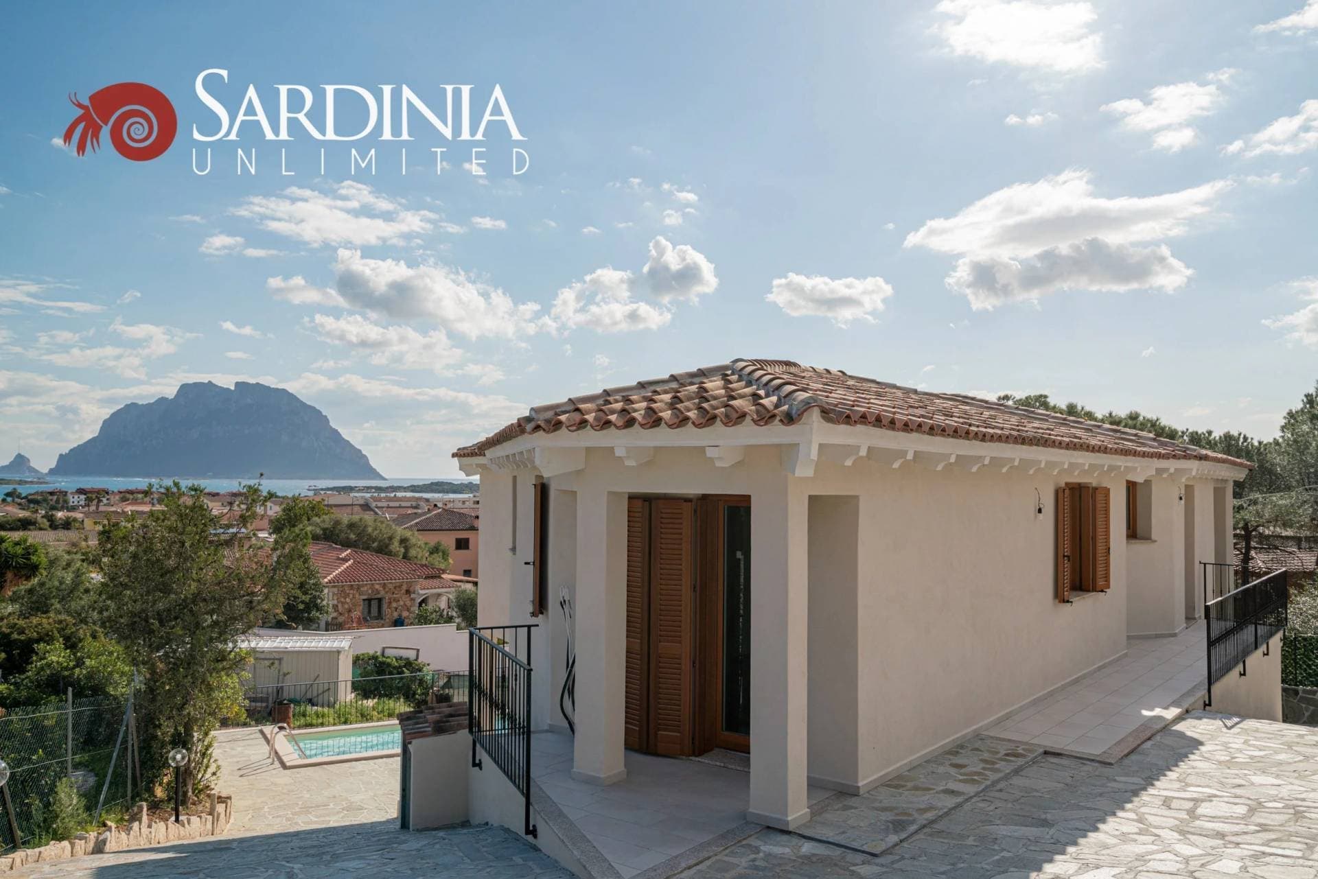Maison 6 pièces 200 m² — Loiri Porto San Paolo