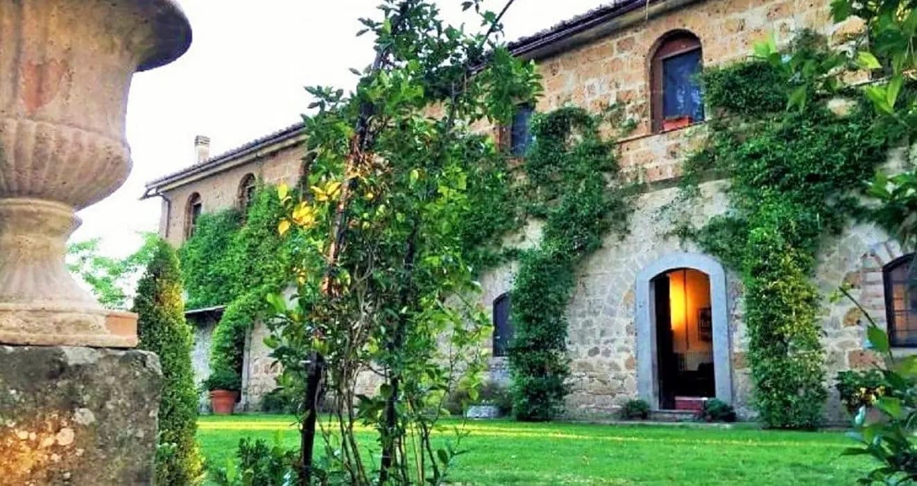 Maison 6 pièces 520 m² — Case in vendita Lazio (Viterbo)