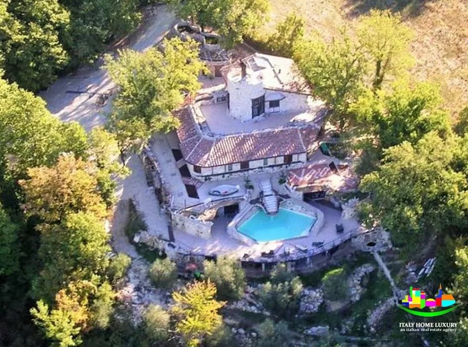 Maison 8 pièces — Case in vendita Umbria