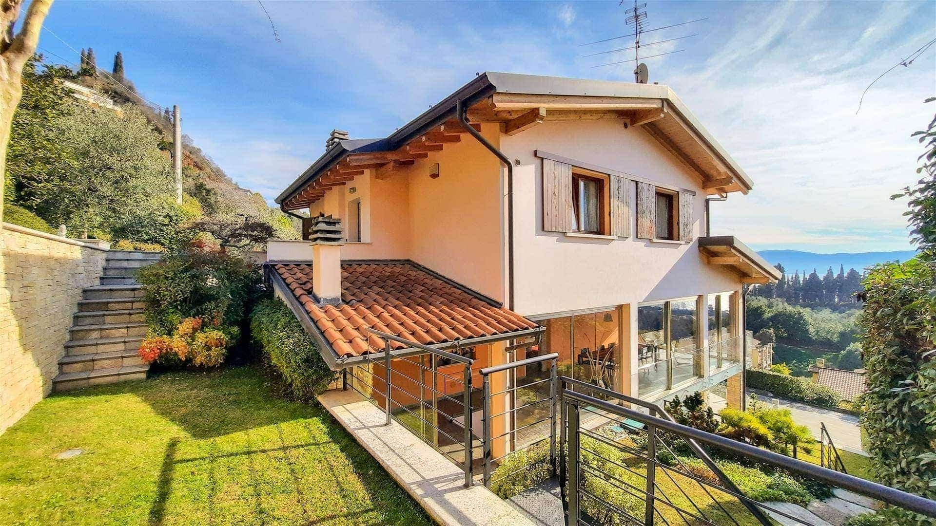 Maison 4 pièces 223 m² — Toscolano Maderno (Brescia)