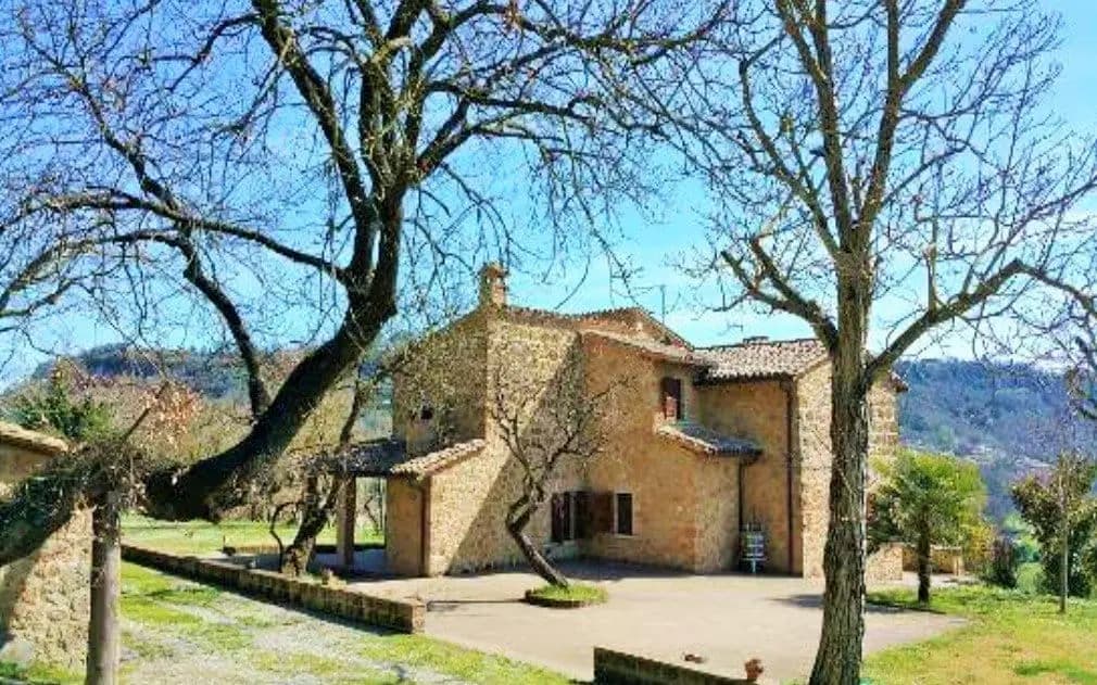 Maison 4 pièces 190 m² — Case in vendita Orvieto (Terni)