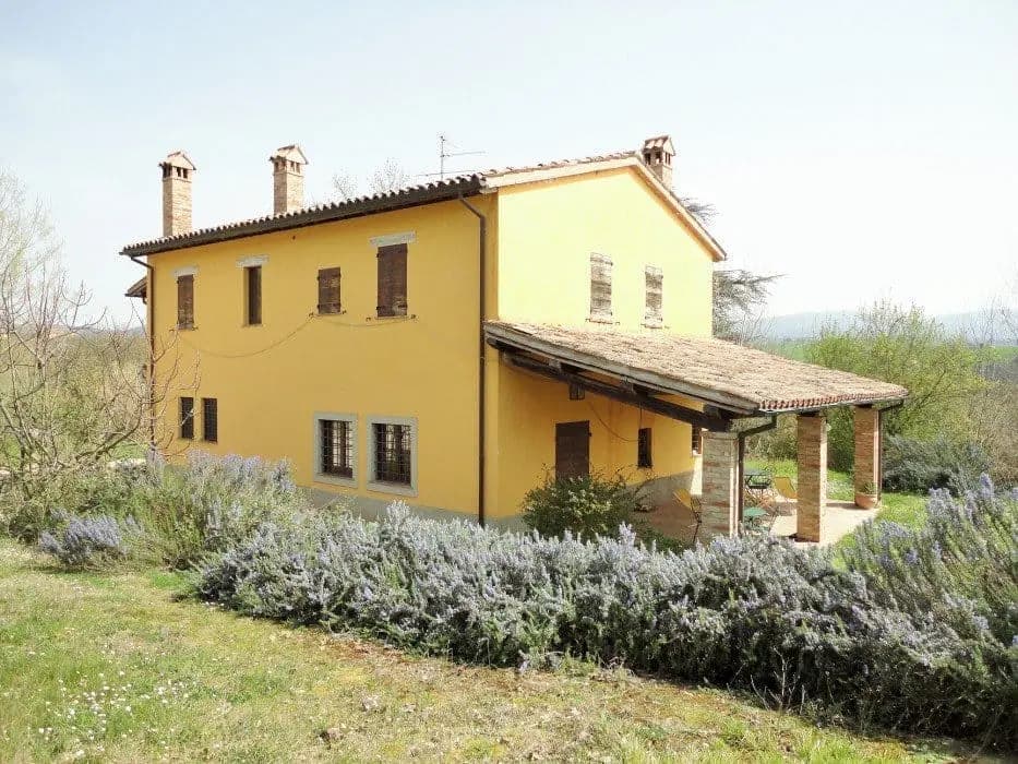 Maison 5 pièces 245 m² — Case in vendita Todi (Perugia)