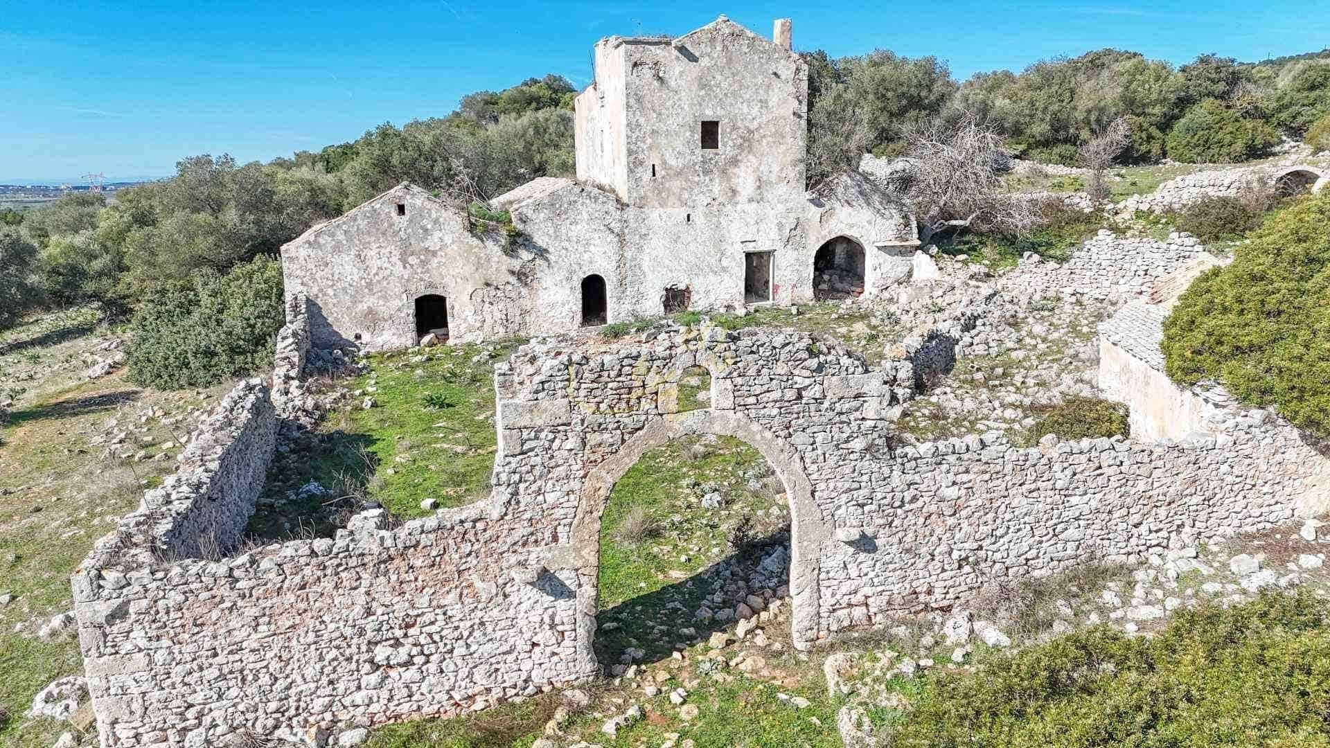 Maison 8 pièces 400 m² — Crispiano (Tarente)