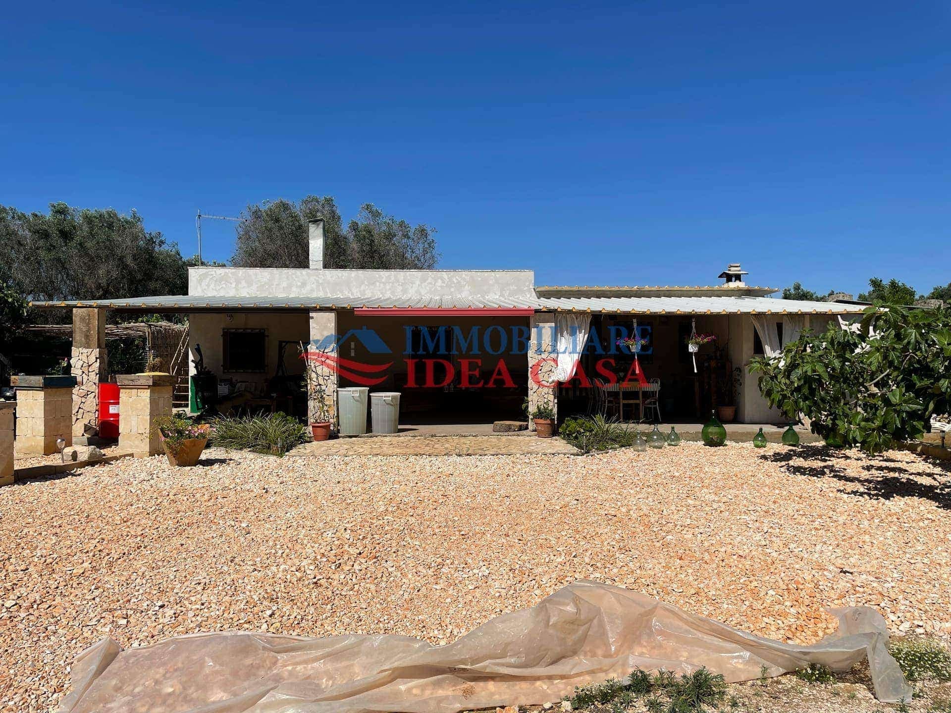 Maison 3 pièces 90 m² — Francavilla Fontana (Brindisi)