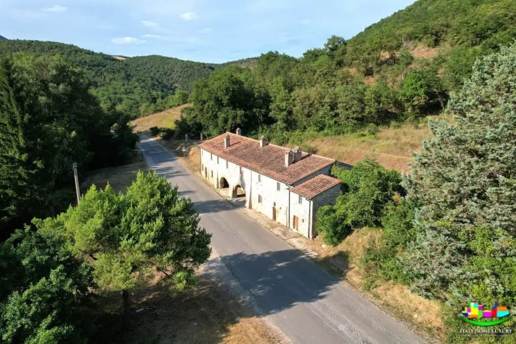 Maison 5 pièces 600 m² — Case in vendita Perugia (Perugia)